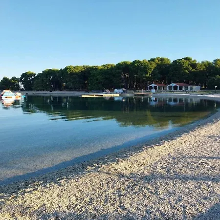 Holiday home House For 12 People Close To The Sea *