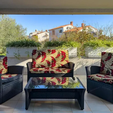 House For 12 People Close To The Sea Holiday home *